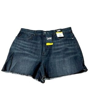 Lee high-rise relaxed fit no stretch soft black fade wash shorts in 14M
